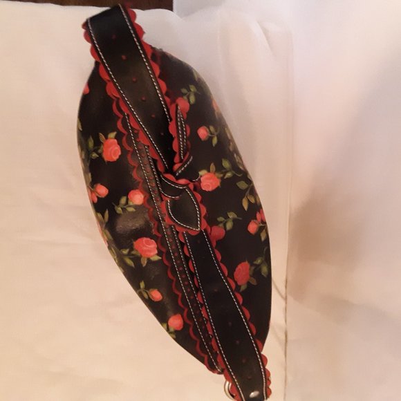 Vintage Isabella Fiore Black Rose Floral Purse Lowest Price - Picture 6 of 9